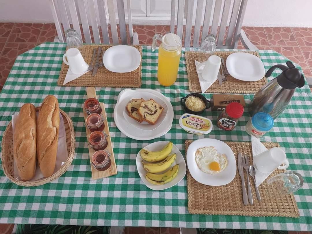 Ohana Guest House Πορτ Ματουρέν Εξωτερικό φωτογραφία